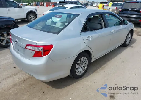 2012 Toyota Camry Le z USA, uszkodzony, nr VIN 4T1BF1FK6CU009042